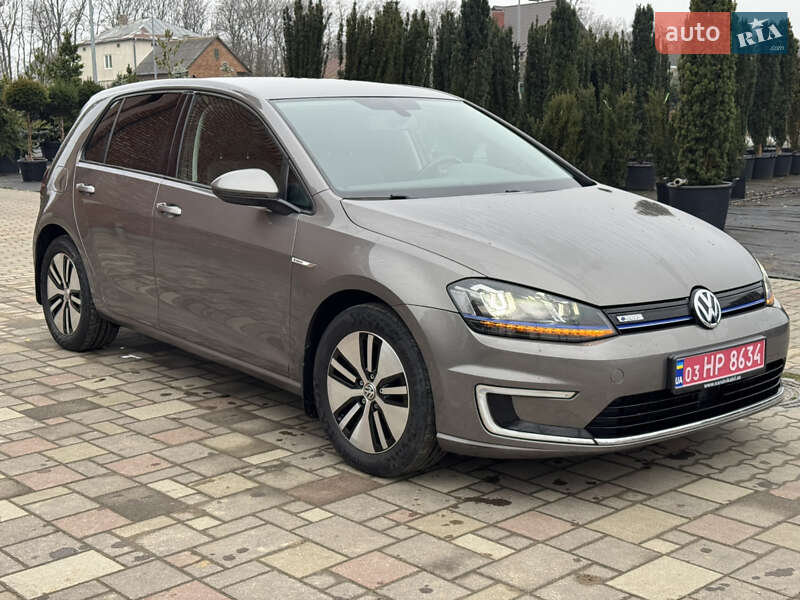 Volkswagen e-Golf 2015 Volkswagen e-Golf 2015