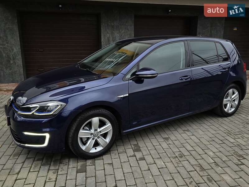 Хэтчбек Volkswagen e-Golf 2018 в Тернополе фото 4 Хэтчбек Volkswagen e-Golf 2018 в Тернополе