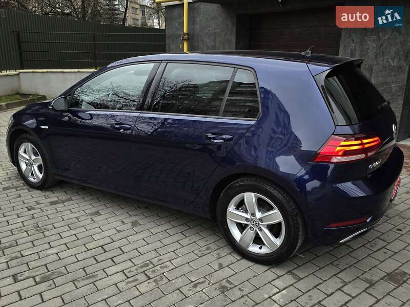 Хэтчбек Volkswagen e-Golf 2018 в Тернополе фото 6 Хэтчбек Volkswagen e-Golf 2018 в Тернополе
