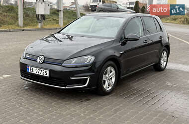 Хэтчбек Volkswagen e-Golf 2016 в Львове