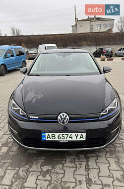 Хетчбек Volkswagen e-Golf 2015 в Вінниці