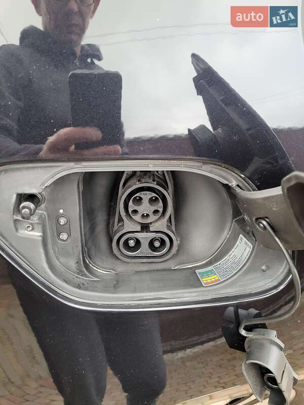 Хэтчбек Volkswagen e-Golf 2018 в Ровно