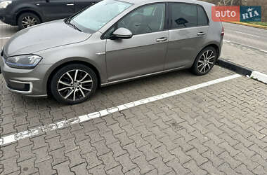 Хэтчбек Volkswagen e-Golf 2015 в Киеве