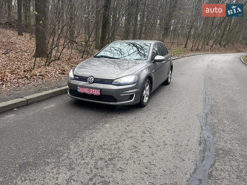 Volkswagen e-Golf 2014