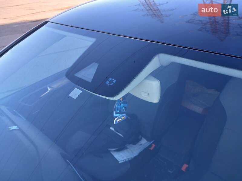 Хэтчбек Volkswagen e-Golf 2014 в Харькове