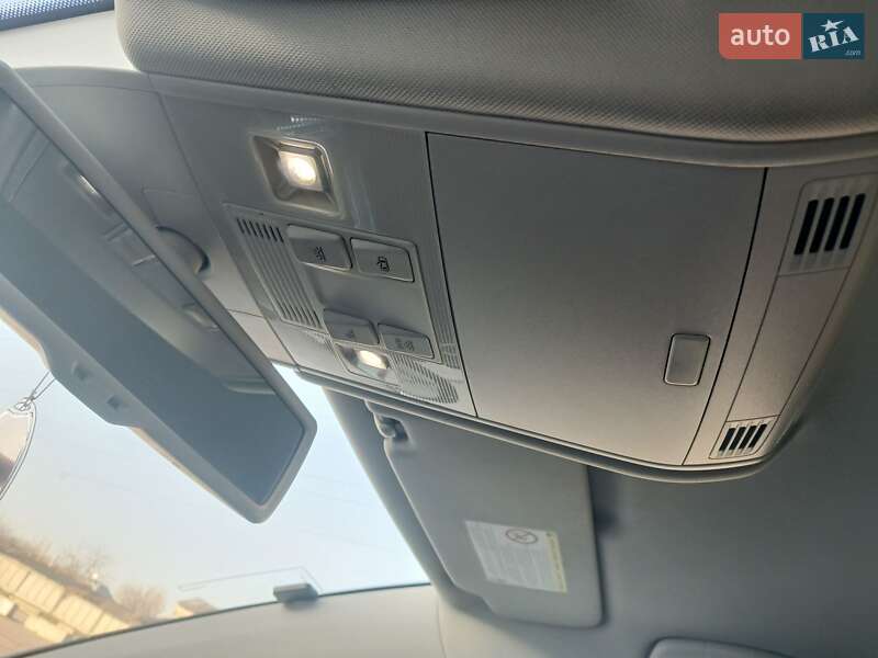 Хэтчбек Volkswagen e-Golf 2014 в Харькове