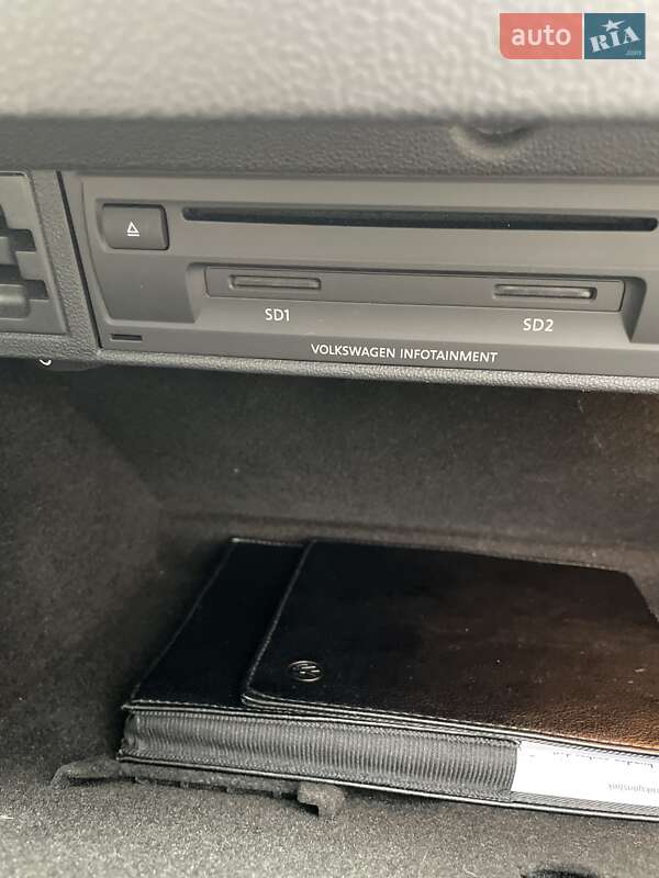 Хэтчбек Volkswagen e-Golf 2017 в Луцке фото 12 Хэтчбек Volkswagen e-Golf 2017 в Луцке