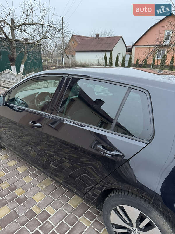 Хэтчбек Volkswagen e-Golf 2015 в Ровно фото 8 Хэтчбек Volkswagen e-Golf 2015 в Ровно