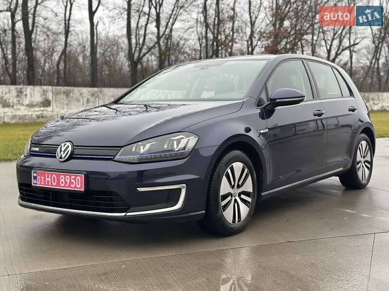 Volkswagen e-Golf 2015