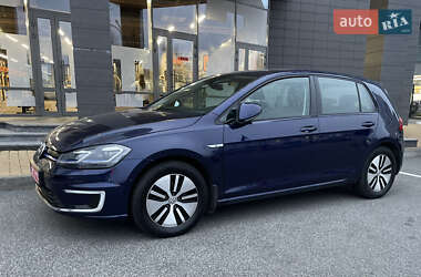 Хэтчбек Volkswagen e-Golf 2018 в Киеве