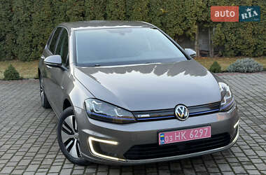 Хэтчбек Volkswagen e-Golf 2015 в Ровно