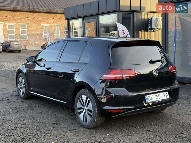 Хетчбек Volkswagen e-Golf 2015 в Луцьку