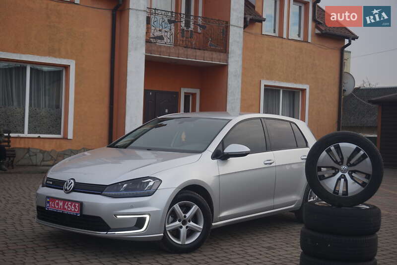 Volkswagen e-Golf 2015 Volkswagen e-Golf 2015