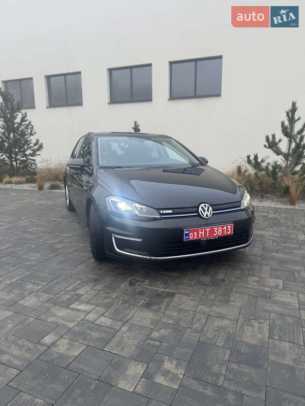 Volkswagen e-Golf 2017 Volkswagen e-Golf 2017