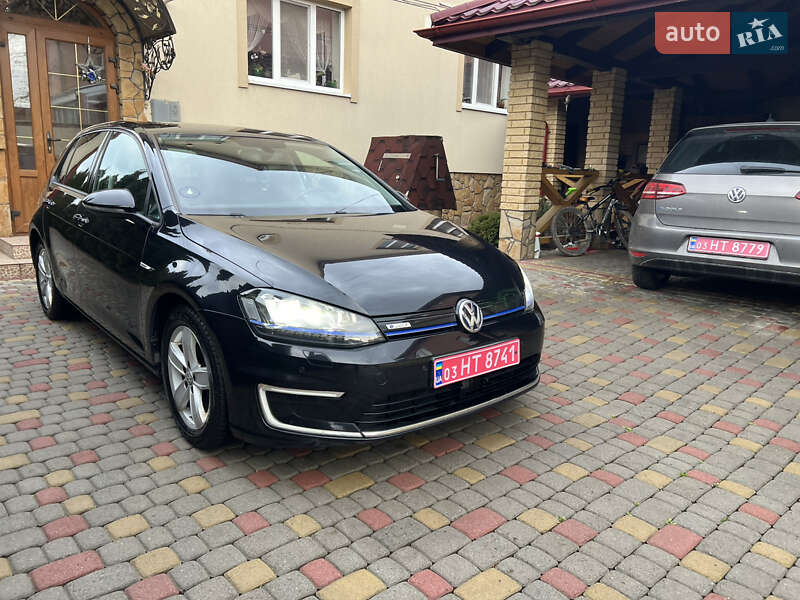 Volkswagen e-Golf 2016