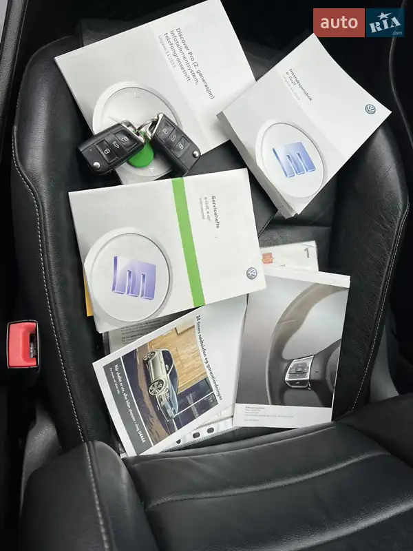 Хетчбек Volkswagen e-Golf 2016 в Львові документ