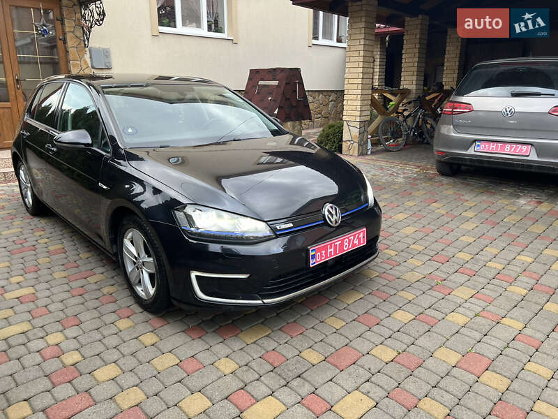 Хетчбек Volkswagen e-Golf 2016 в Львові