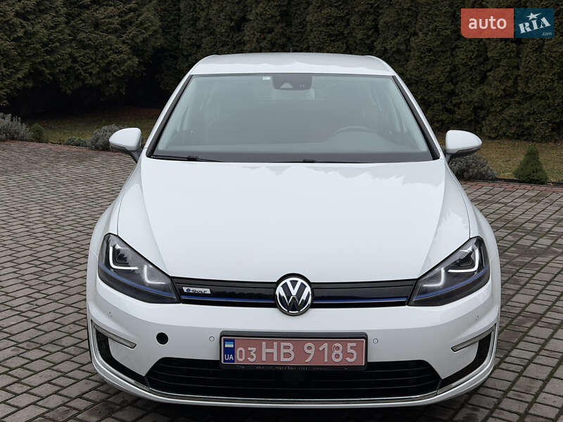 Хетчбек Volkswagen e-Golf 2015 в Рівному