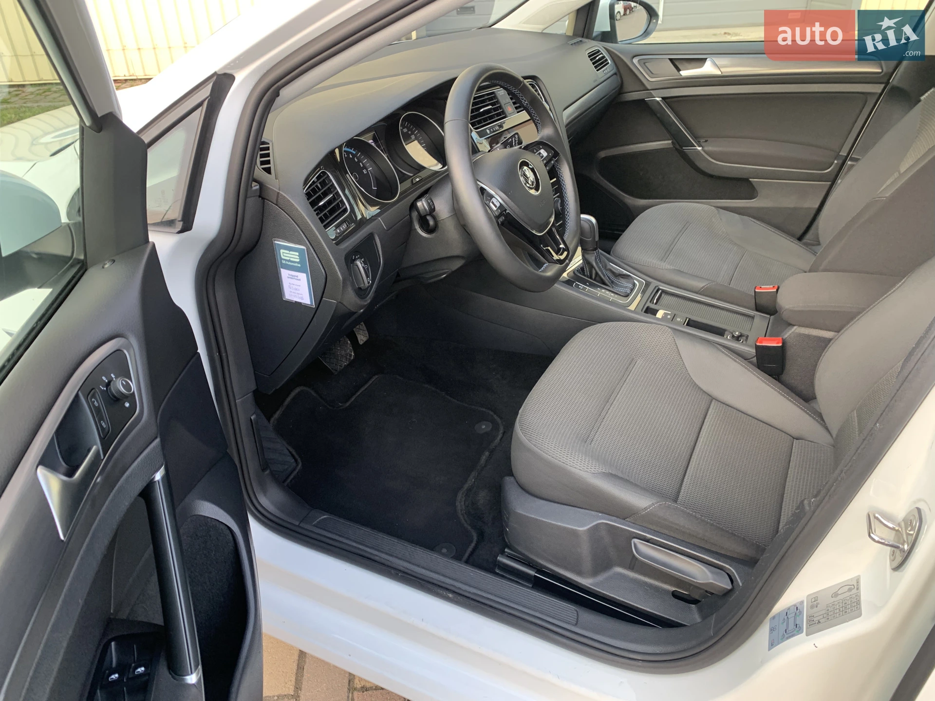 2019 Volkswagen Golf - мініатюра 19