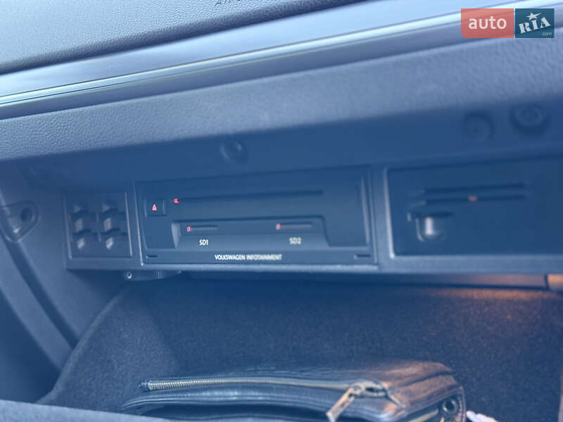 Хэтчбек Volkswagen e-Golf 2018 в Ковеле