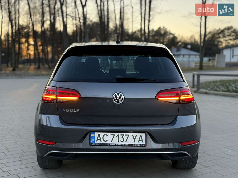 Хэтчбек Volkswagen e-Golf 2018 в Ковеле