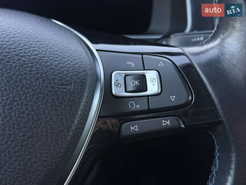 Хэтчбек Volkswagen e-Golf 2018 в Ковеле