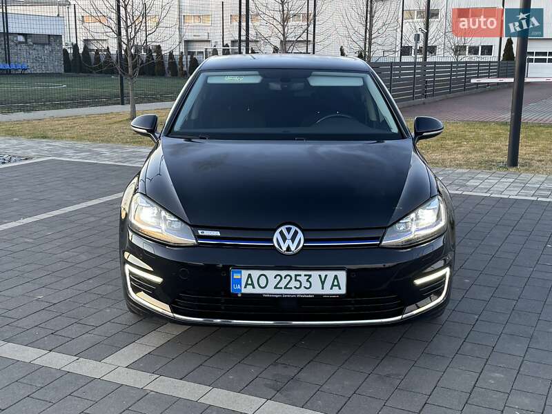 Хэтчбек Volkswagen e-Golf 2020 в Мукачево фото 14 Хэтчбек Volkswagen e-Golf 2020 в Мукачево