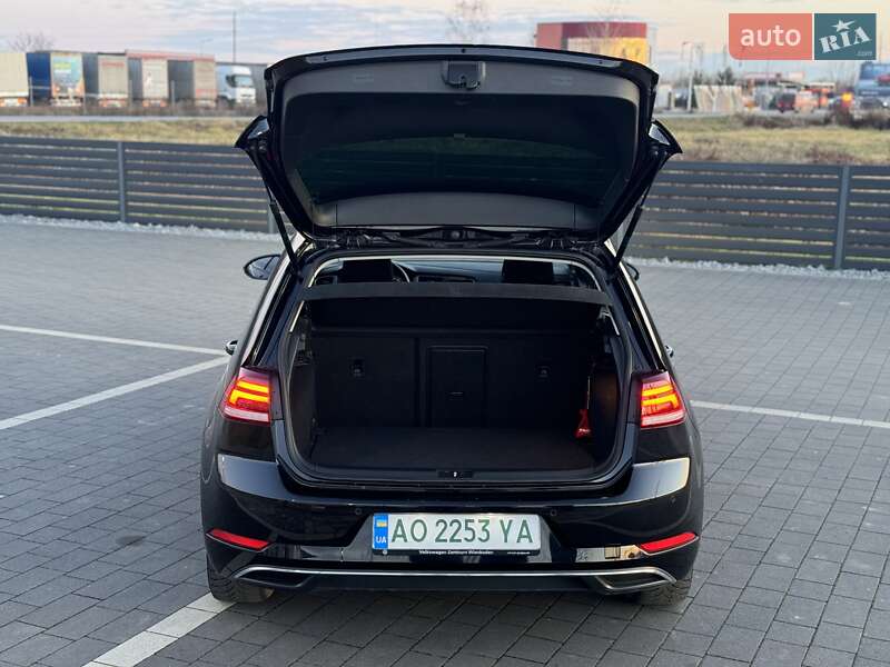 Хэтчбек Volkswagen e-Golf 2020 в Мукачево фото 20 Хэтчбек Volkswagen e-Golf 2020 в Мукачево