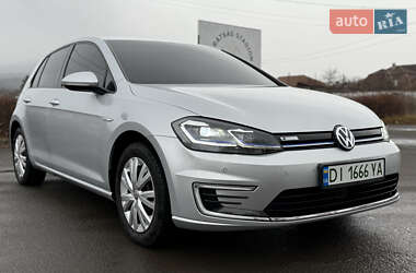 Хэтчбек Volkswagen e-Golf 2020 в Берегово