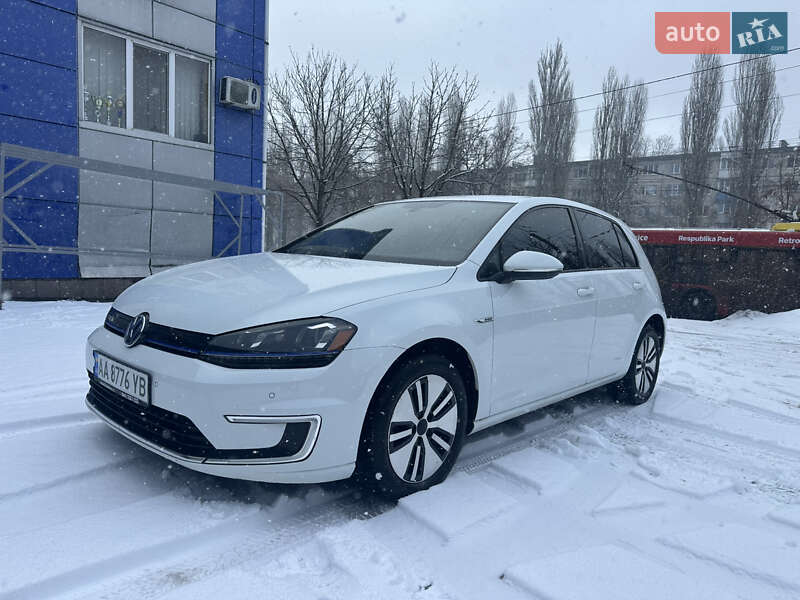Volkswagen e-Golf 2014