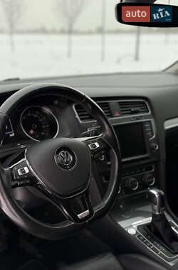 Хэтчбек Volkswagen e-Golf 2016 в Ровно