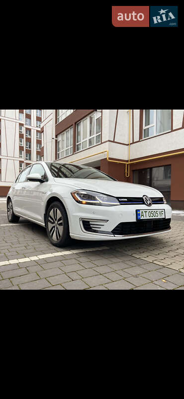 Хетчбек Volkswagen e-Golf 2019 в Івано-Франківську