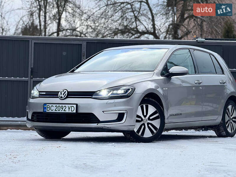 Хэтчбек Volkswagen e-Golf 2017 в Трускавце