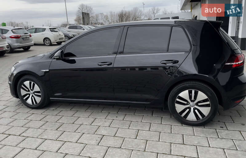 Хетчбек Volkswagen e-Golf 2014 в Рівному