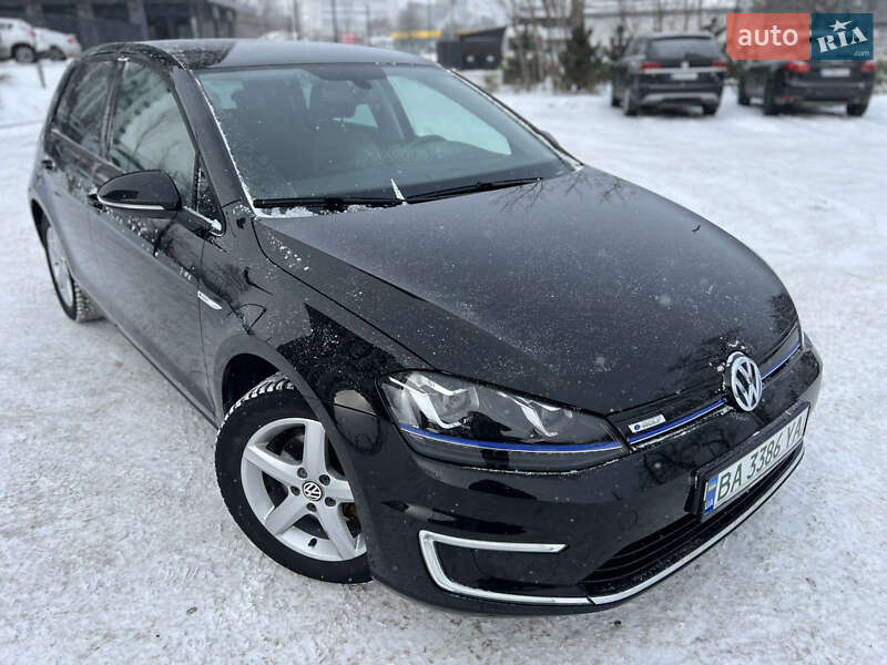 Хетчбек Volkswagen e-Golf 2014 в Кропивницькому