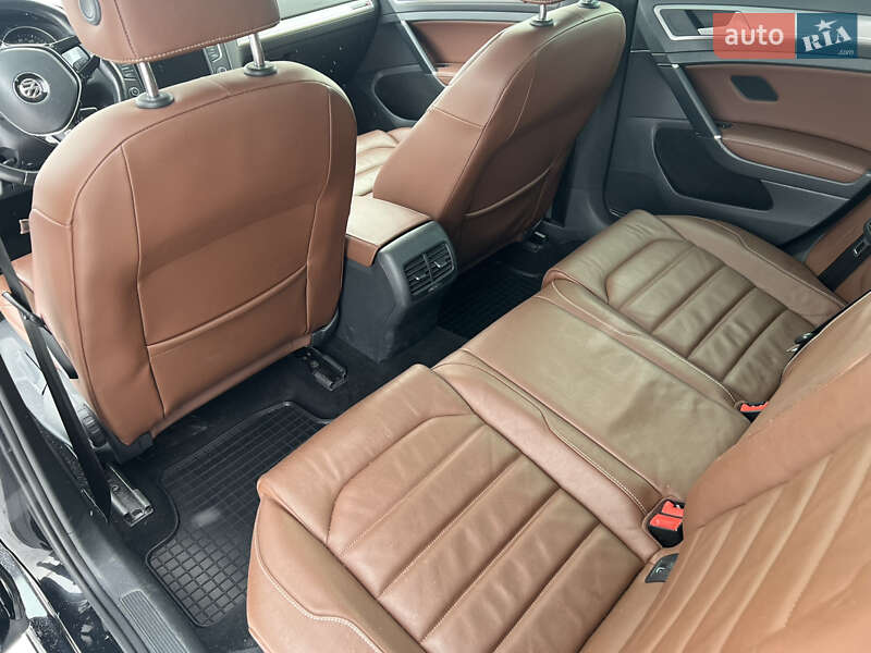 Хетчбек Volkswagen e-Golf 2014 в Кропивницькому