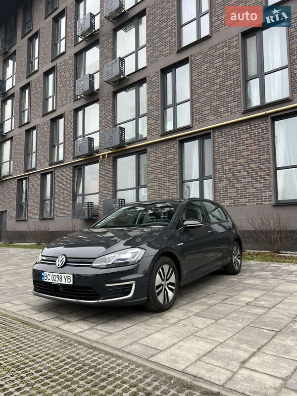 Хетчбек Volkswagen e-Golf 2020 в Львові