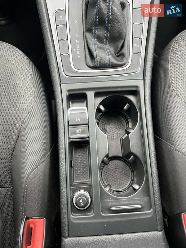 Хетчбек Volkswagen e-Golf 2020 в Львові