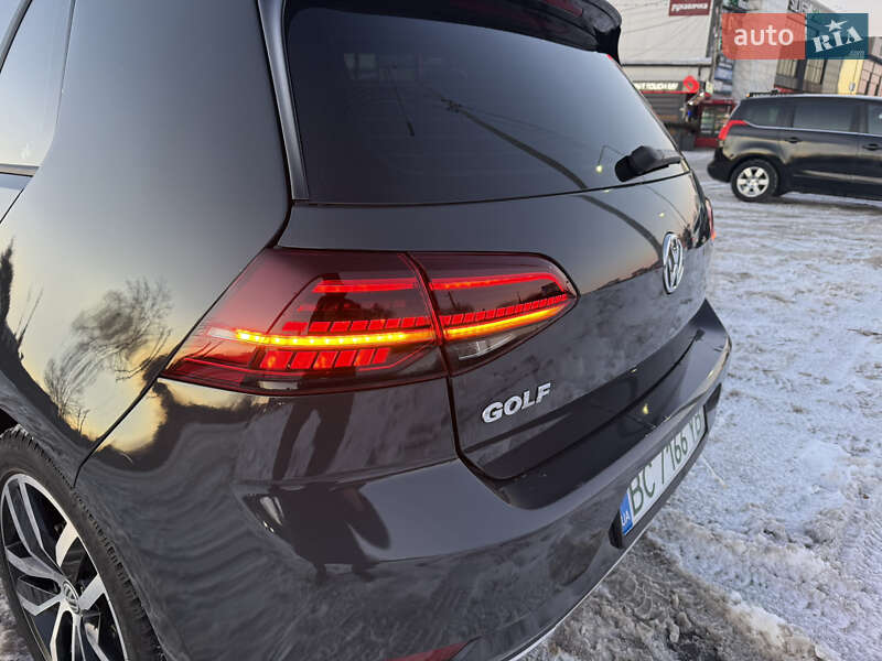Хэтчбек Volkswagen e-Golf 2019 в Львове