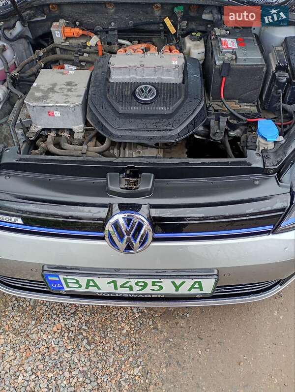 Хетчбек Volkswagen e-Golf 2014 в Олександрії