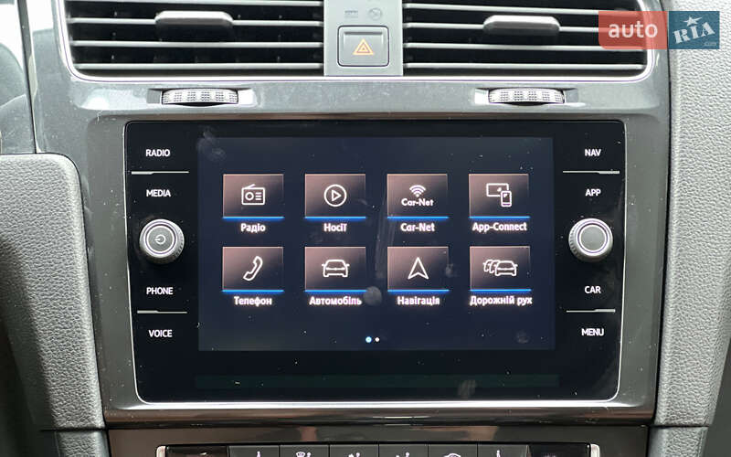 Хетчбек Volkswagen e-Golf 2019 в Львові фото 16 Хетчбек Volkswagen e-Golf 2019 в Львові