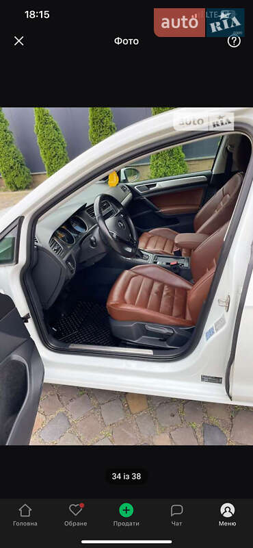 Хетчбек Volkswagen e-Golf 2015 в Ужгороді