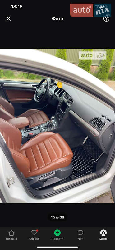 Хетчбек Volkswagen e-Golf 2015 в Ужгороді