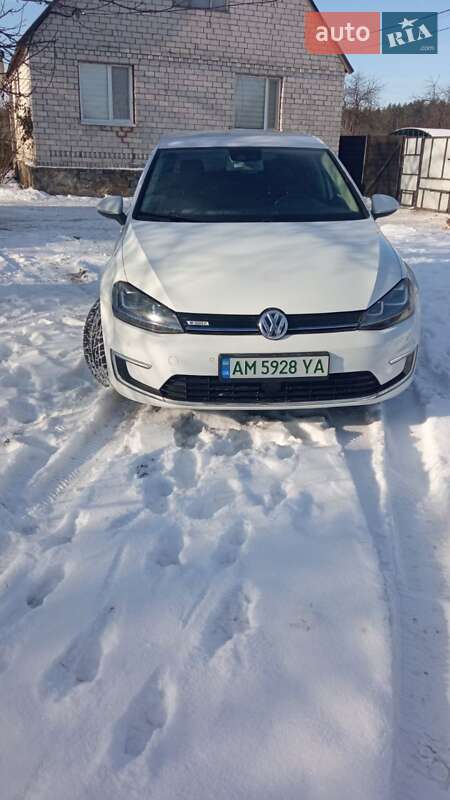 Volkswagen e-Golf 2014