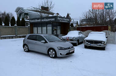 Хэтчбек Volkswagen e-Golf 2015 в Хмельницком