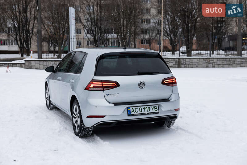 Хэтчбек Volkswagen e-Golf 2019 в Луцке фото 10 Хэтчбек Volkswagen e-Golf 2019 в Луцке