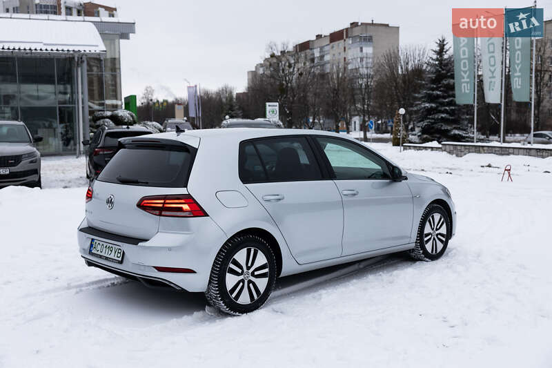 Хэтчбек Volkswagen e-Golf 2019 в Луцке фото 12 Хэтчбек Volkswagen e-Golf 2019 в Луцке