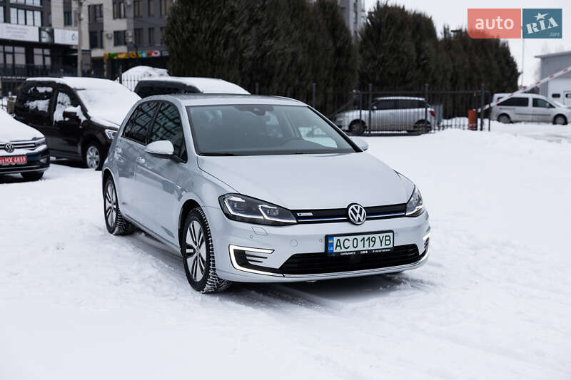 Хэтчбек Volkswagen e-Golf 2019 в Луцке фото 19 Хэтчбек Volkswagen e-Golf 2019 в Луцке