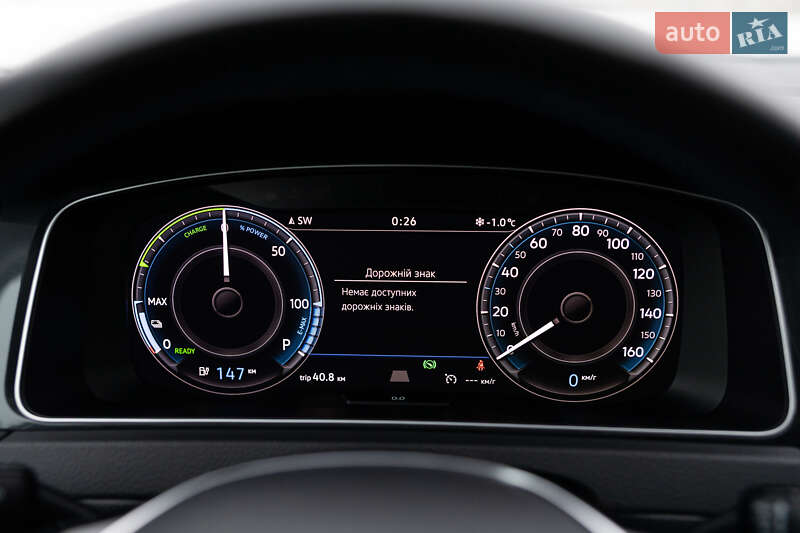 Хэтчбек Volkswagen e-Golf 2019 в Луцке фото 34 Хэтчбек Volkswagen e-Golf 2019 в Луцке