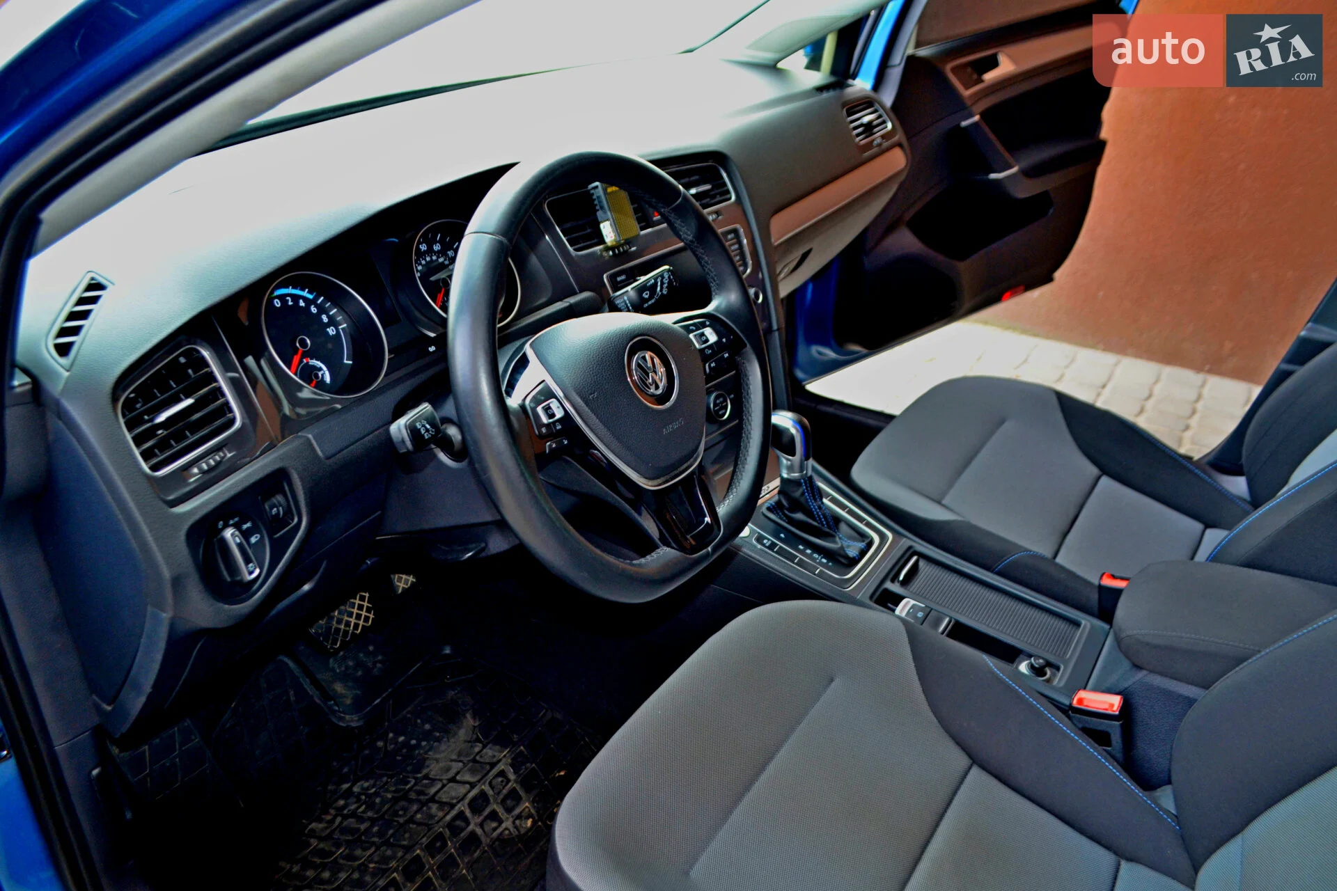 2016 Volkswagen Golf - мініатюра 9